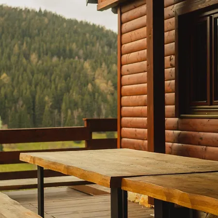 Chalet Roubenka U 2 Pratel